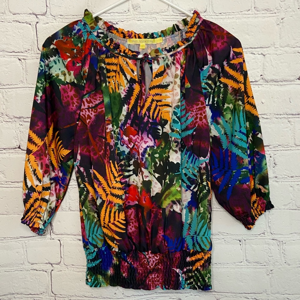 Amelia New York Colorful Blouse w/Ruffle Collar